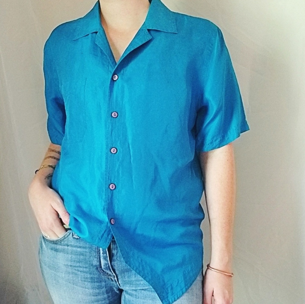 August Silk Diane Gilman Blue Silk Buttun Up Shirt